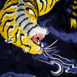 JKT311 Fuji Sea Tiger Embroidery Wind Breaker Bomber Jacket 