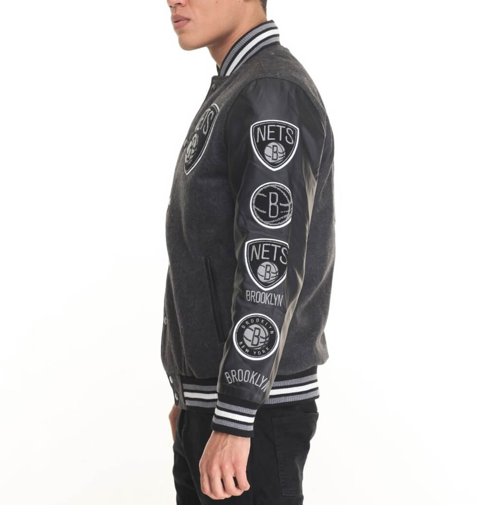 NBA Brooklyn Nets Varsity Jacket (Black) Medium