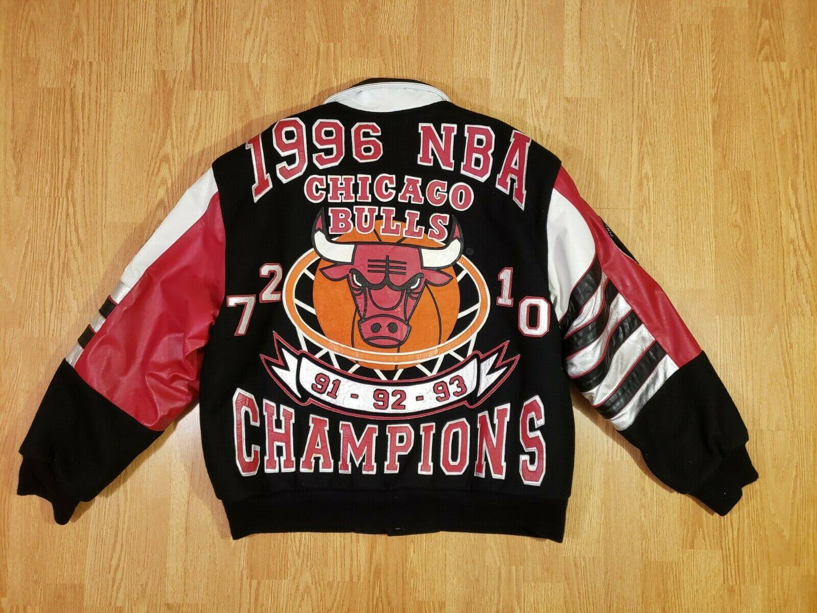 Bulls 1 Champion Jersey XL