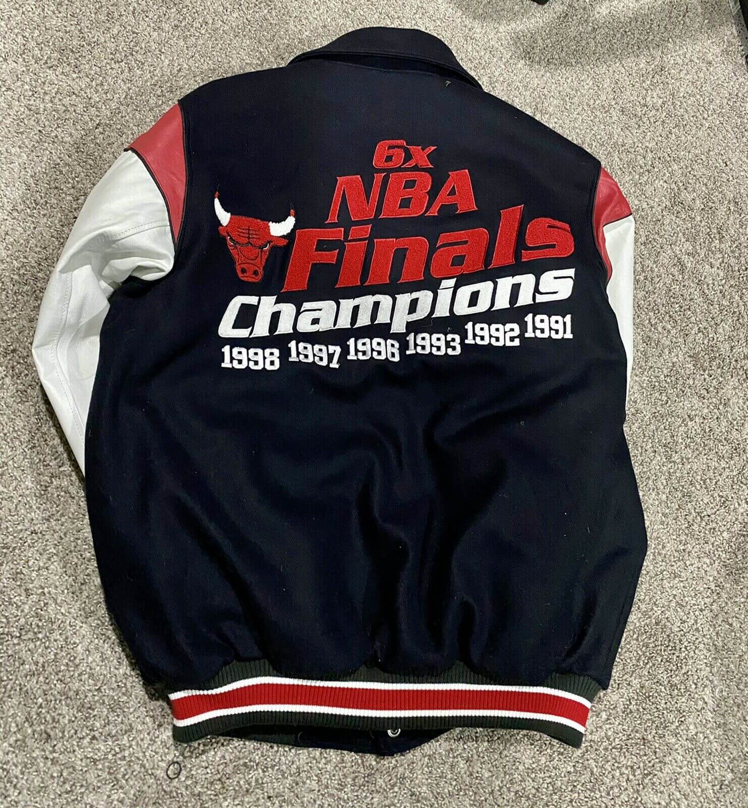 Chicago Bulls NBA Basketball Training Jacket - Maker of Jacket