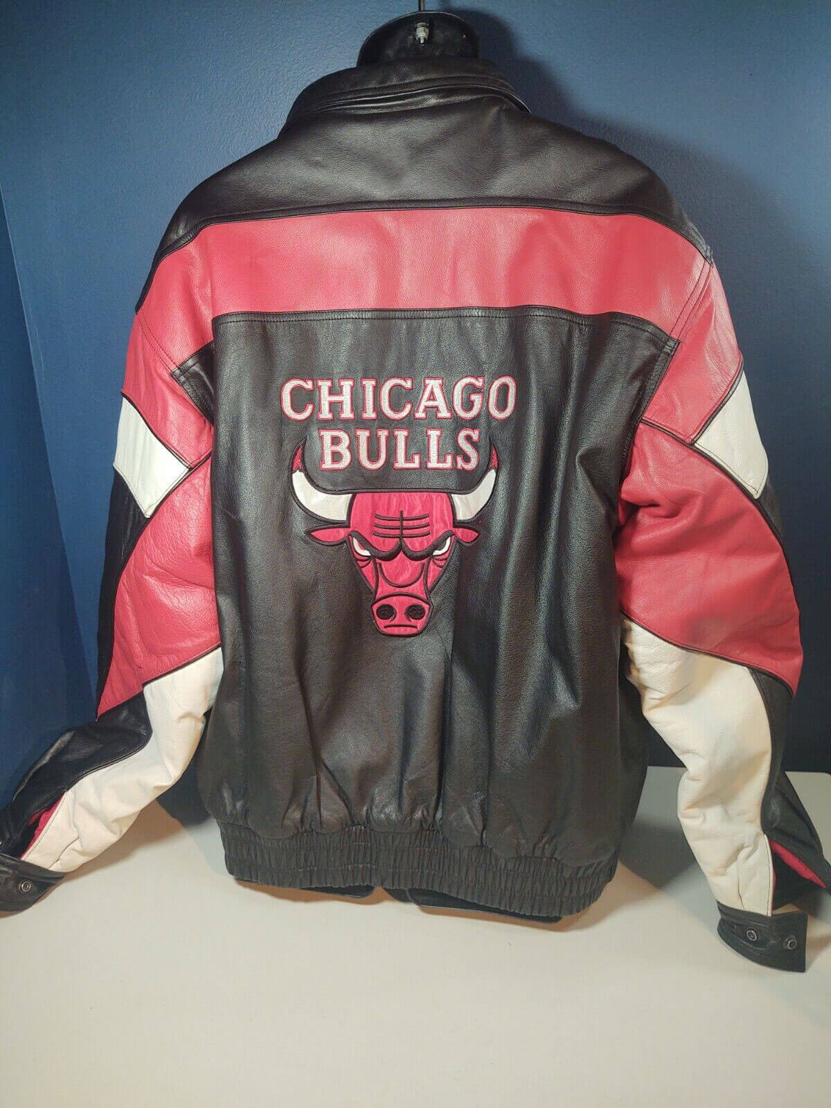 Vintage Pro Player Chicago Bulls Nba Jacket