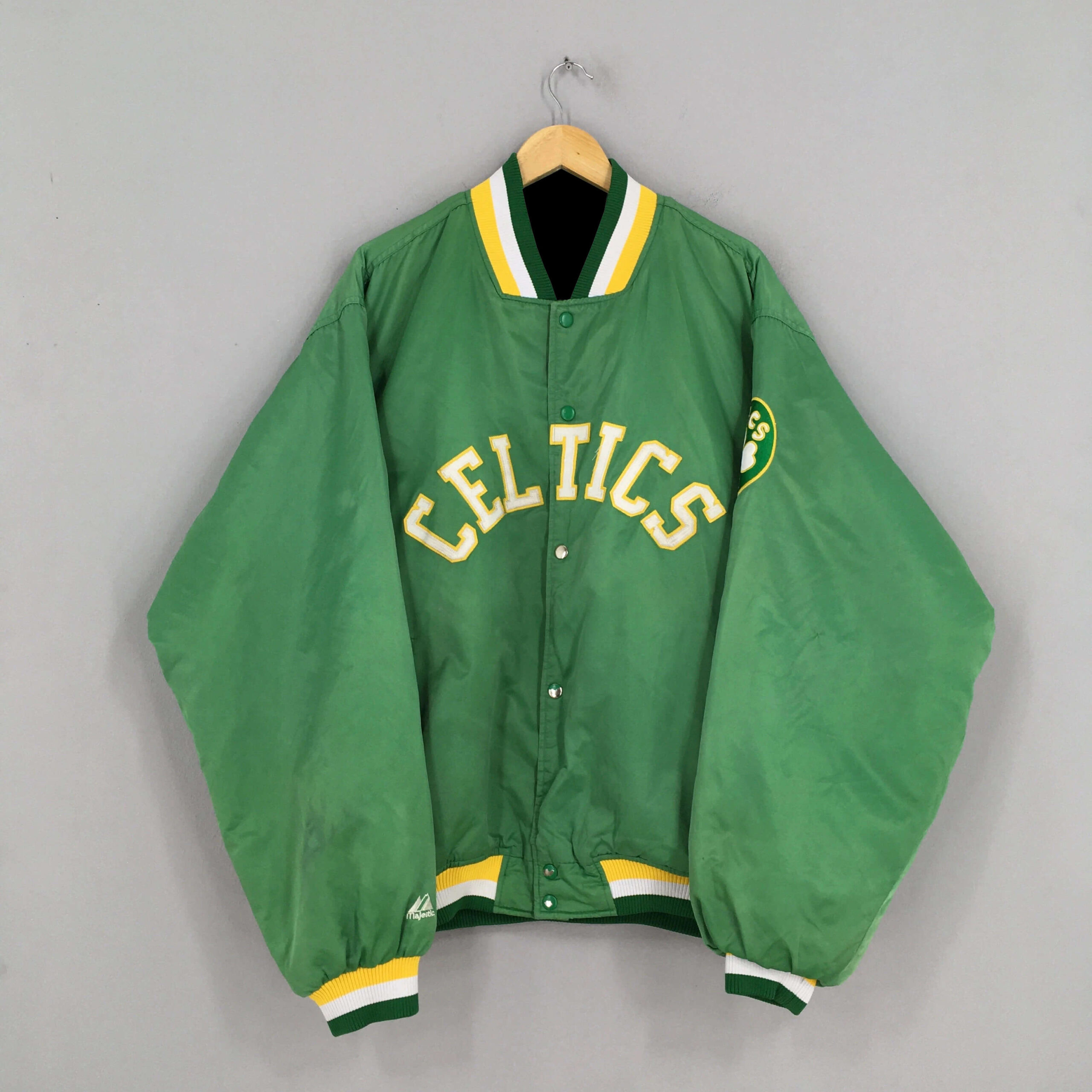 Vintage Boston Celtics NBA Satin Starter Sz XL Bomber Jacket Snap