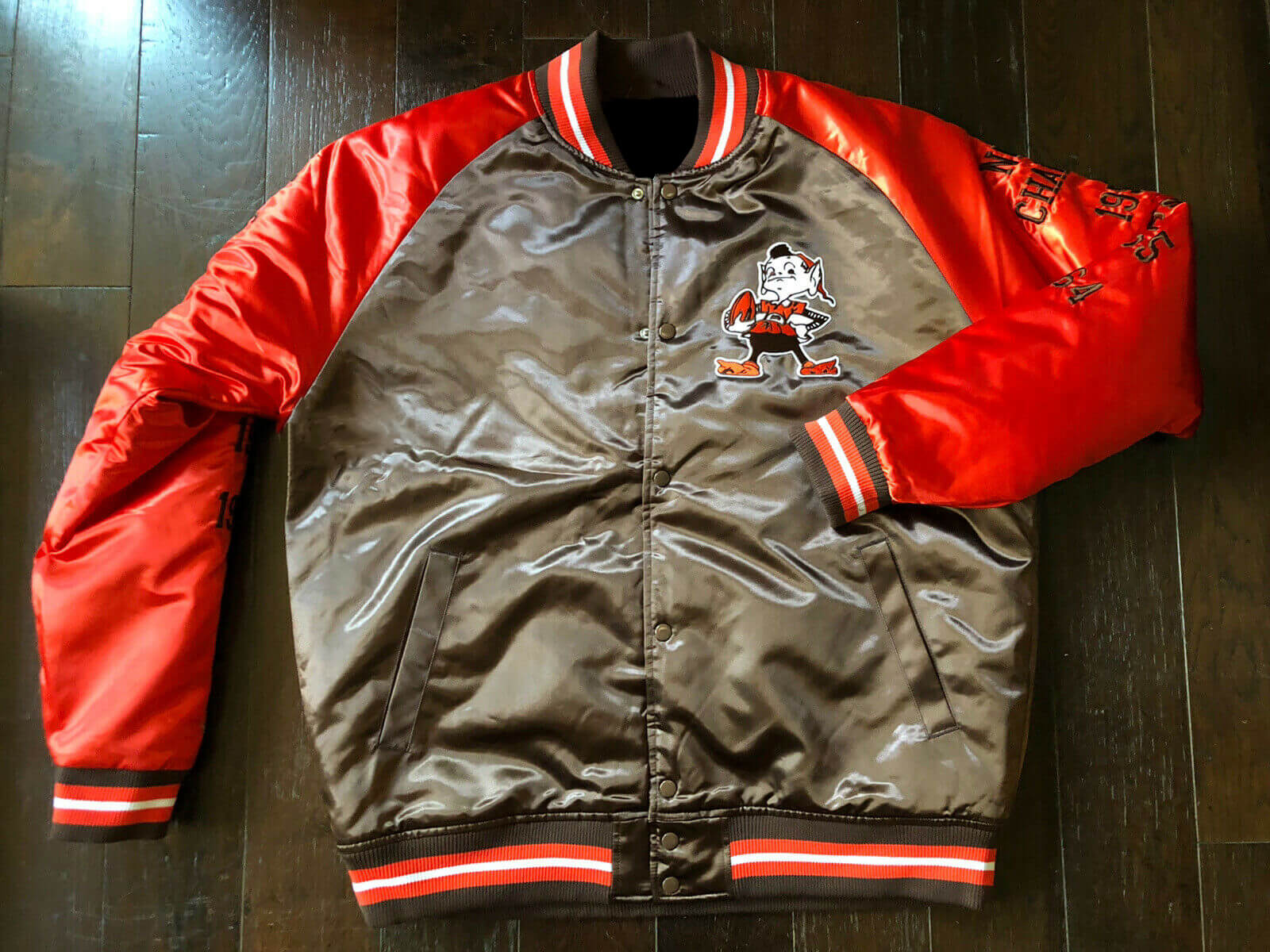 NFL Cleveland Browns Football Satin Jacket (1) NFL Cleveland Browns Football Satin Jacket