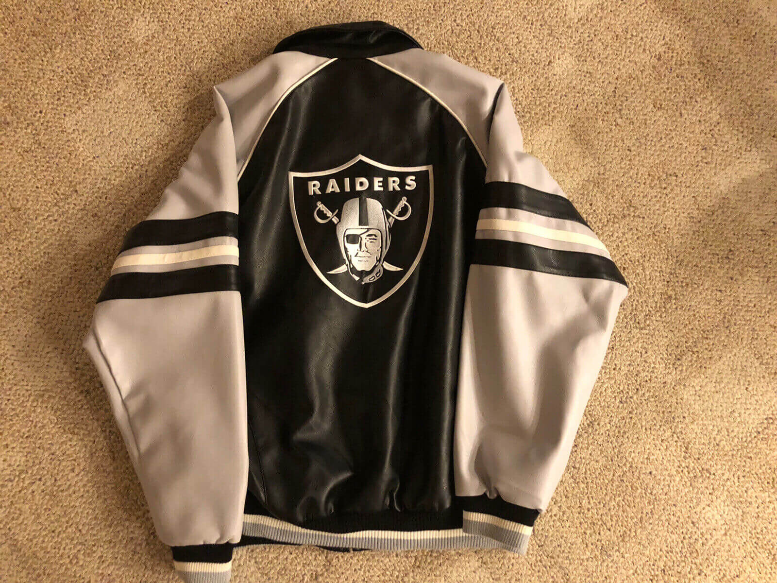 Vintage G-III Oakland Raiders Football Leather Jacket - Maker of