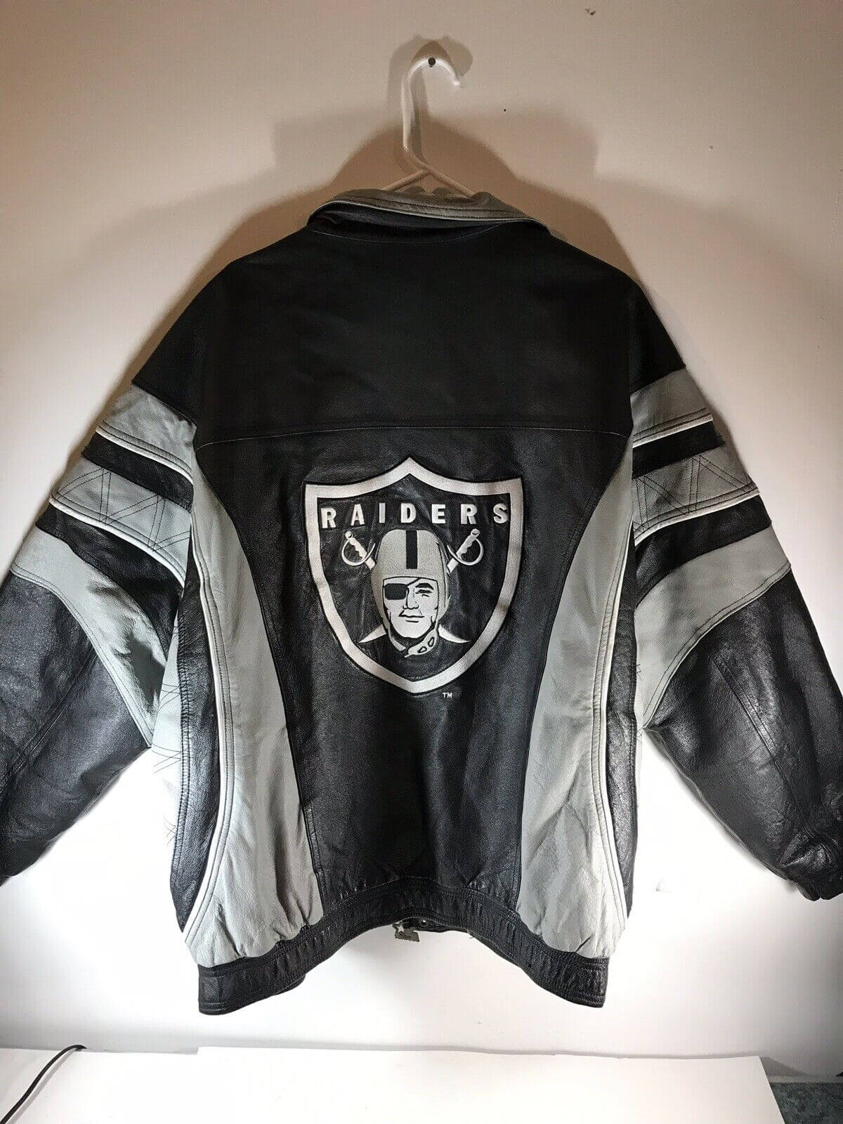 Vintage Minnesota Wild Leather Jacket NHL Vintage G-lll & Carl Banks Men’s  XL