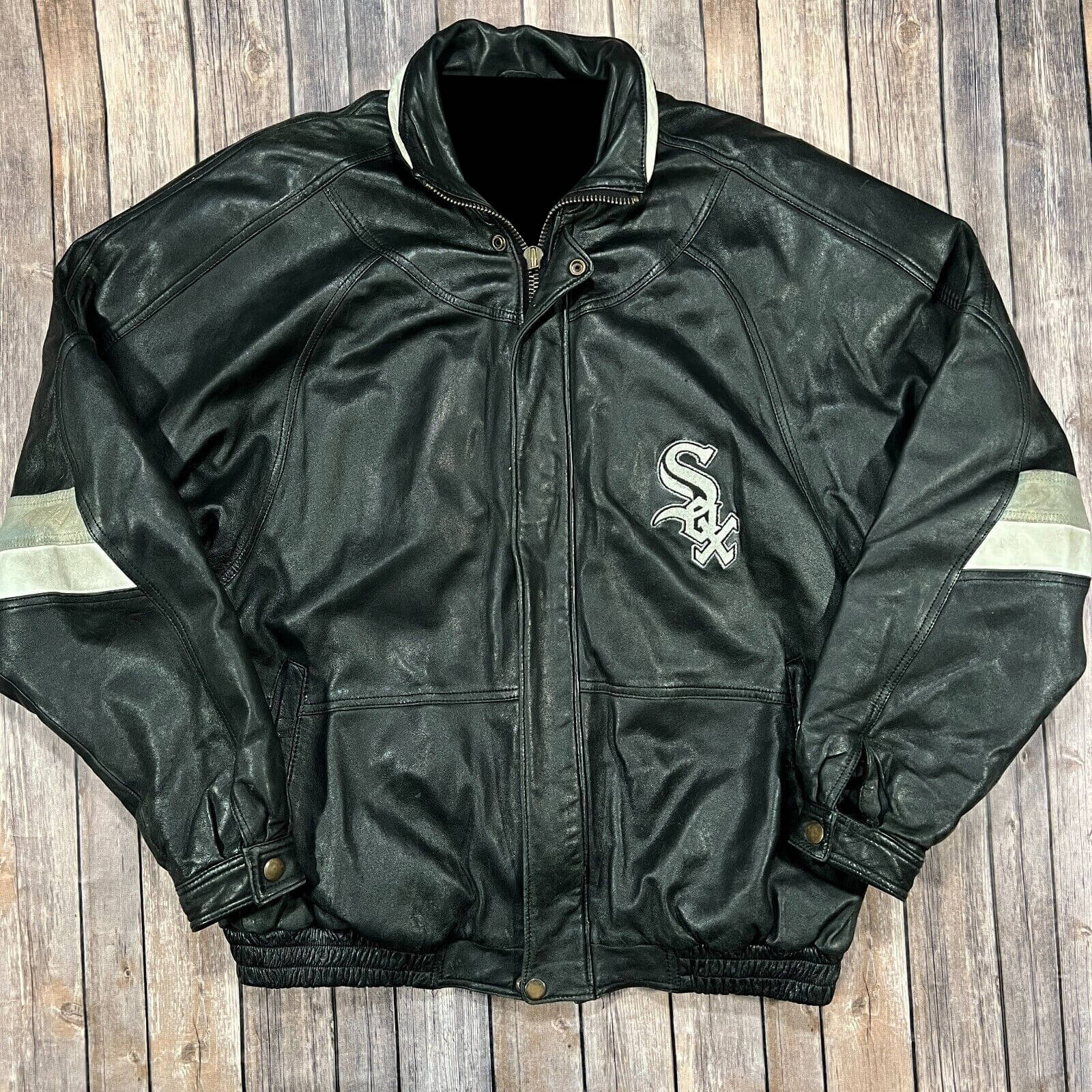 Vtg MLB Chicago White Sox Team Leather Jacket (1) Vtg MLB Chicago White Sox Team Leather Jacket