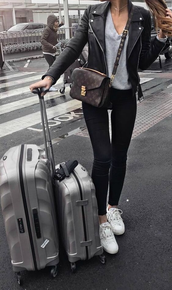 How-to-Travel-With-a-Leather-Jacket