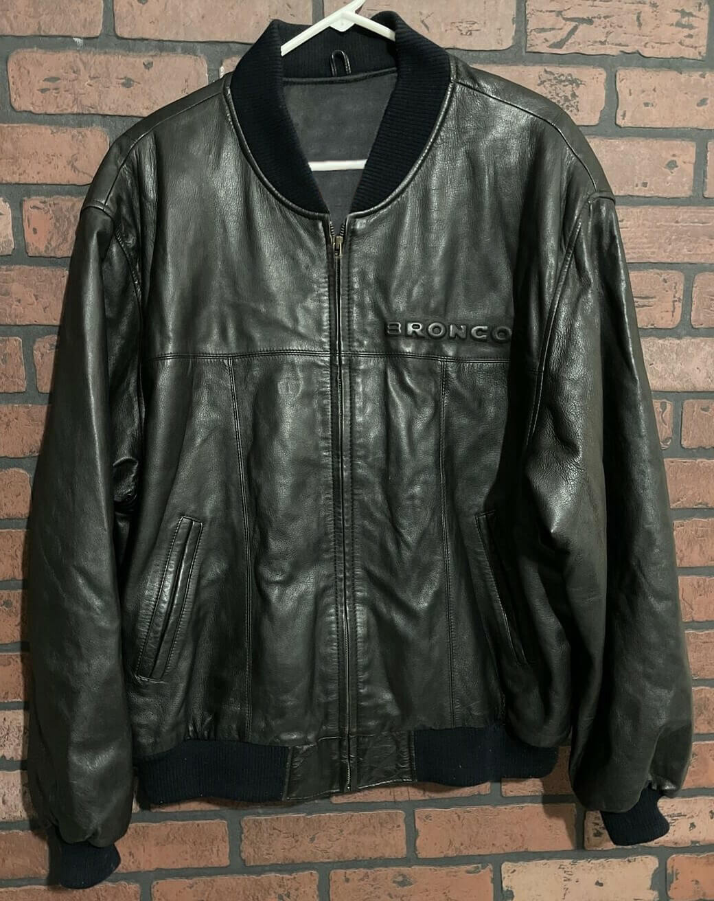 Vintage-NFL-Denver-Broncos-Black-Leather-Jacket-1 Vintage-NFL-Denver-Broncos-Black-Leather-Jacket