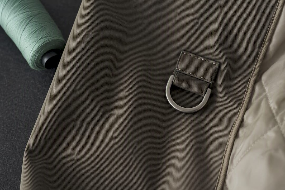 Gabardine weave and trench coat D-ring